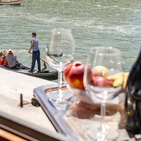 Gran Canal View - The B Collection Venedik