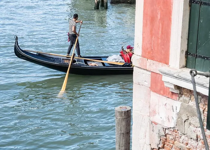 Gran Canal View - The B Collection