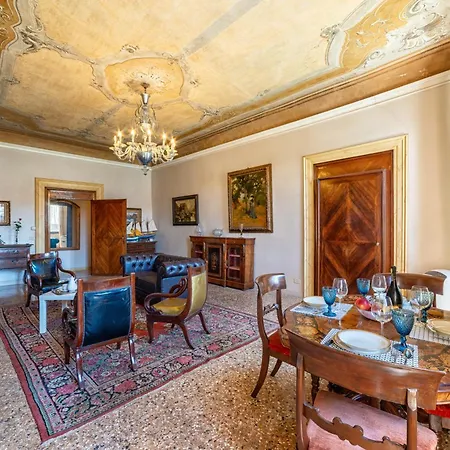 Gran Canal View - The B Collection Venice
