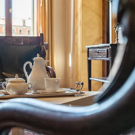 Apartment Gran Canal View - The B Collection *